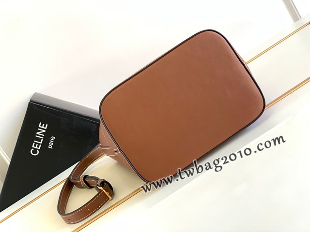 Celine專櫃2023s春夏新品CUIR TRIOMPHE小號繡花光滑牛皮水桶包 賽琳百搭斜挎肩背女包 sldj2431